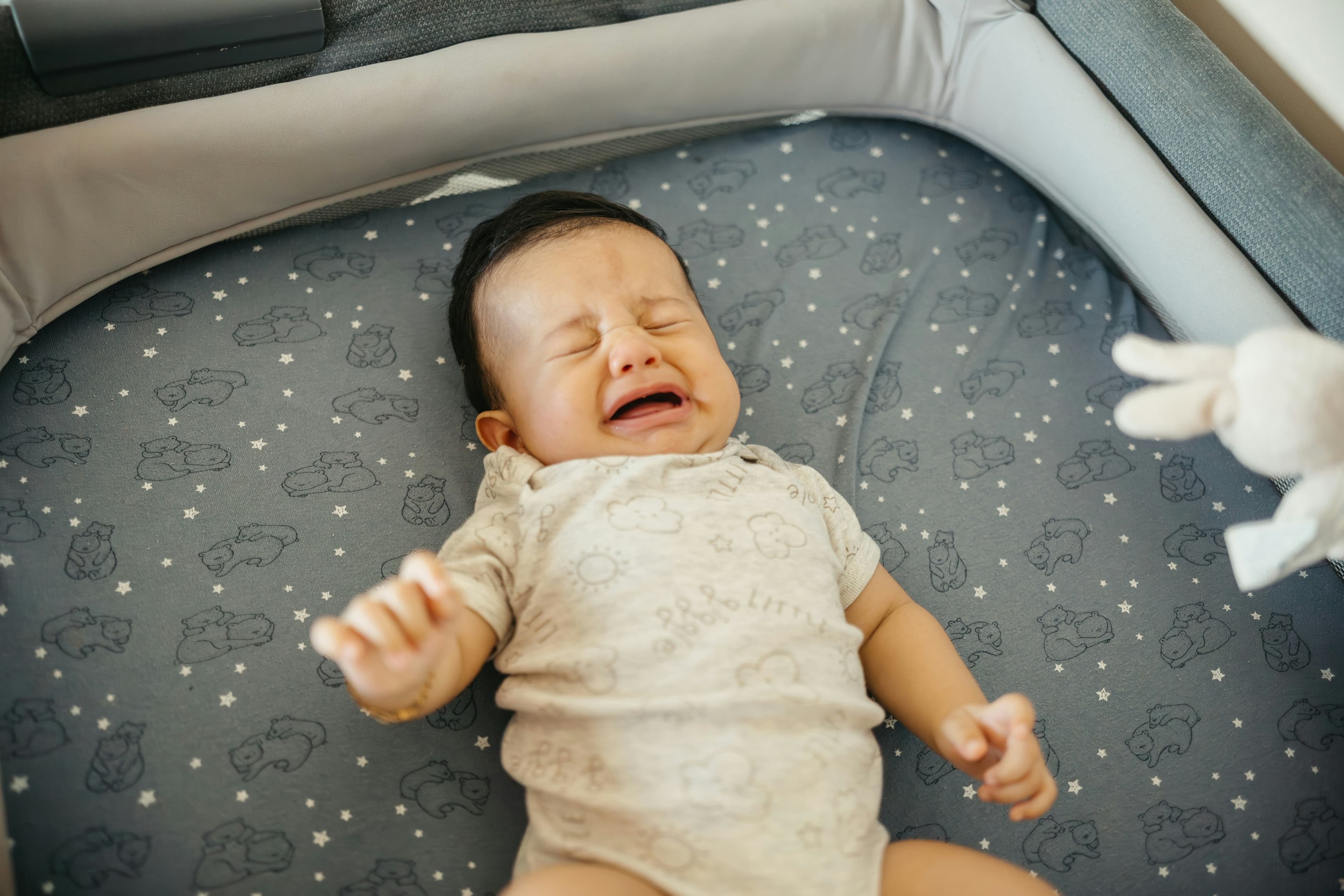 How to help an infant with colic.